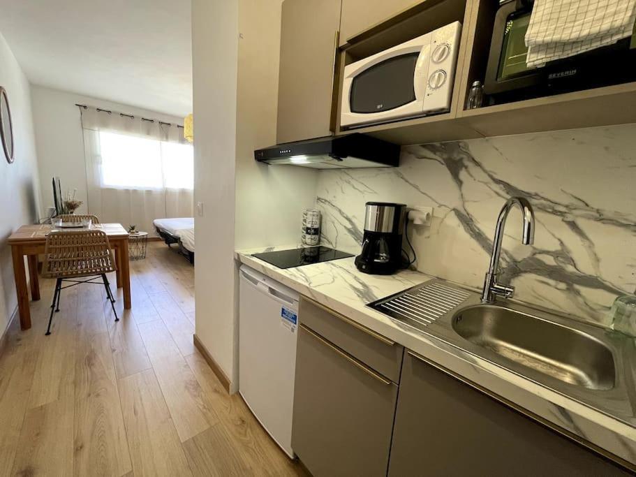 Charmant Studio Climatise Avec Parking, Au Coeur De Pietranera, Plage A 500M, Bastia A 2Km Ville-di-Pietrabugno Екстериор снимка